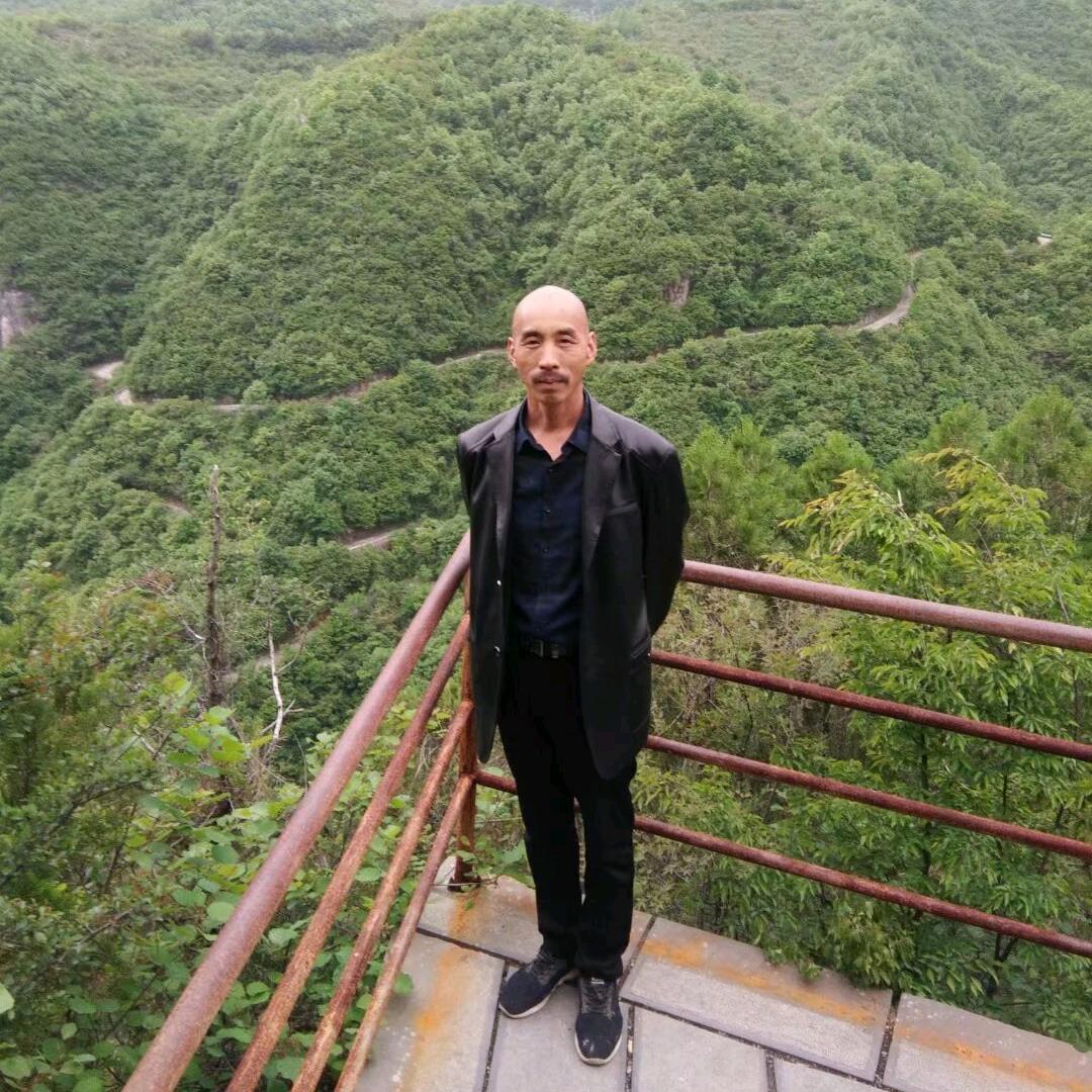 传奇平哥