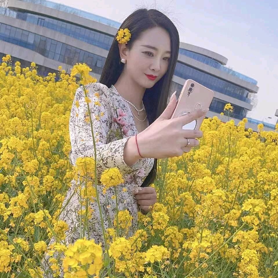 🌸LI。