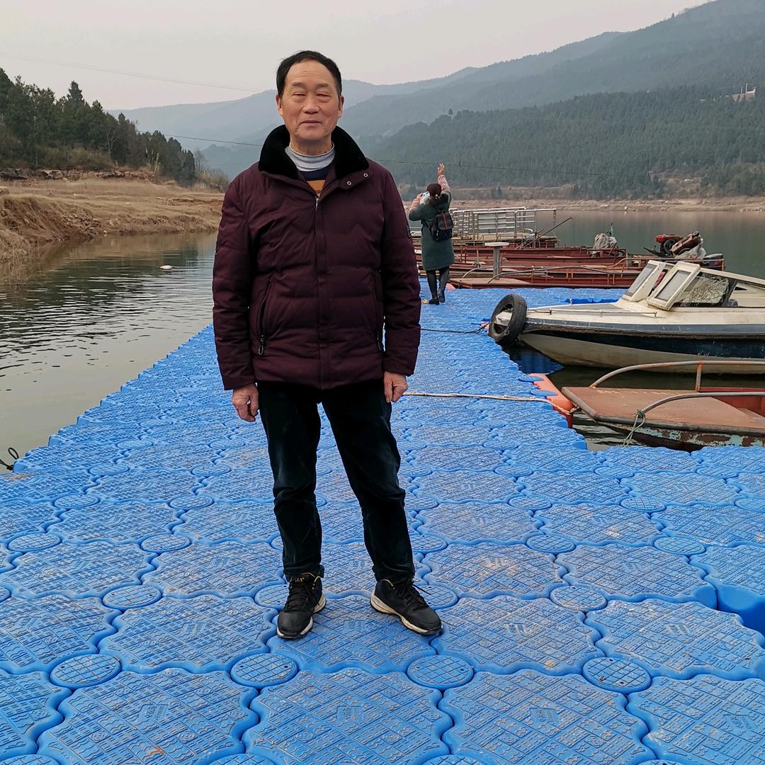 白龙花灯