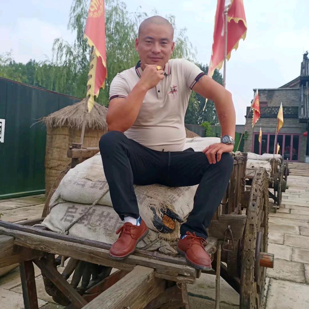 🔥     孤      狼 🔥