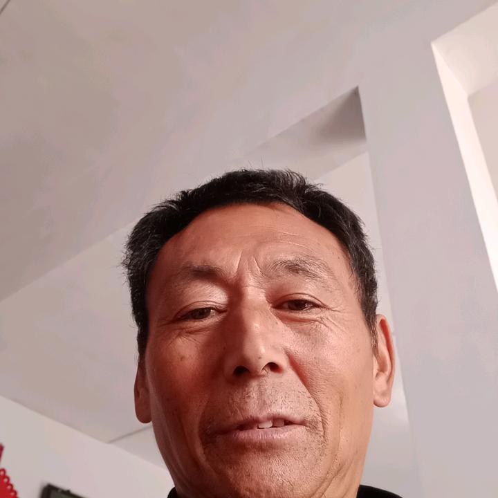 专业回收工地废料。