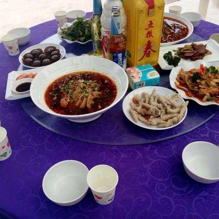 聚香苑饭店乡厨一条龙服务杨哥