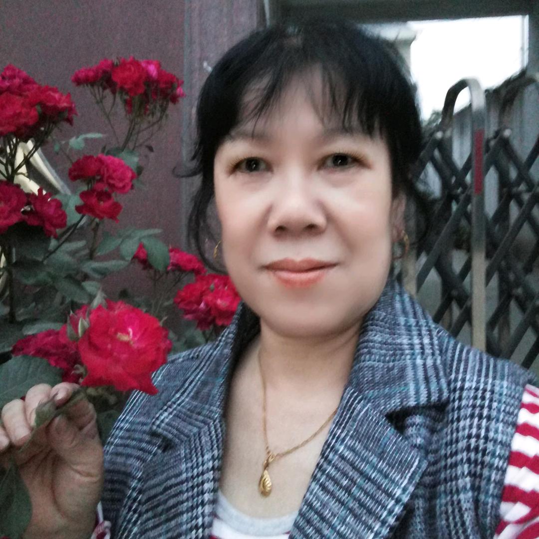 冯姐: