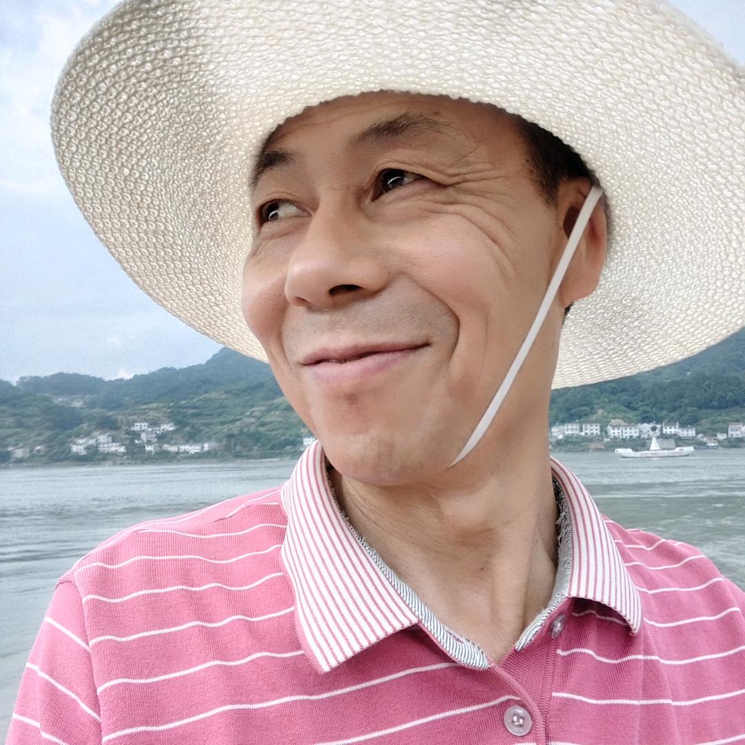 周哥来了（拒绝连赞）