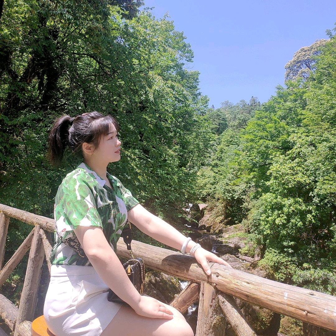 金奉祥珠宝名山店花花
