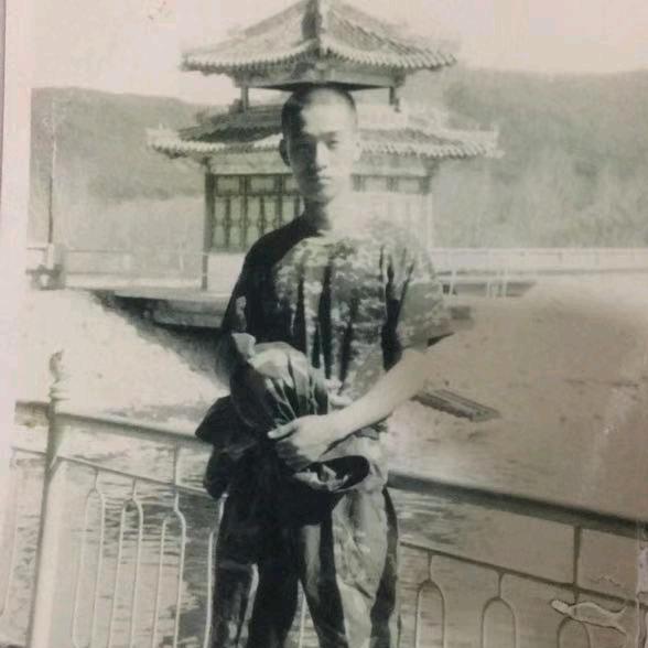 龙山铁甲（01－03）