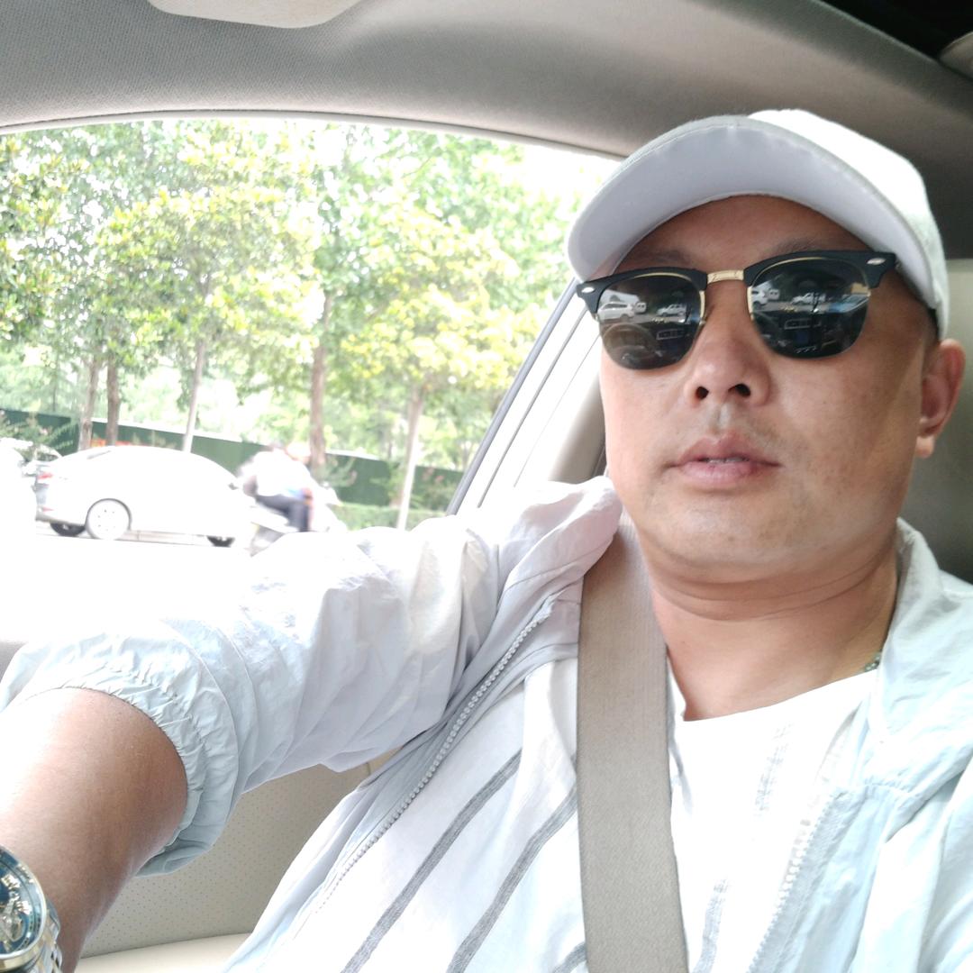 尚朝峰追风随意