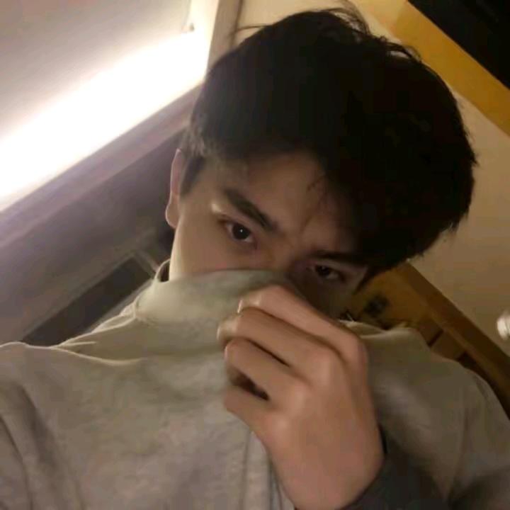 男儿有泪不轻弹