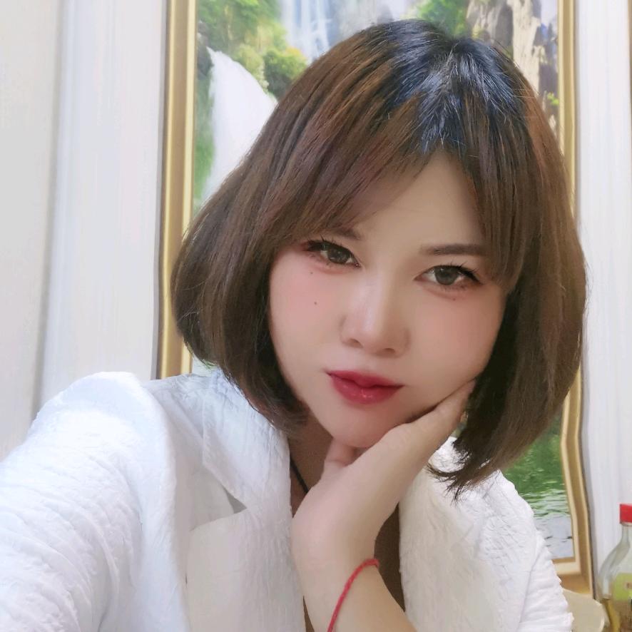彝寨阿香