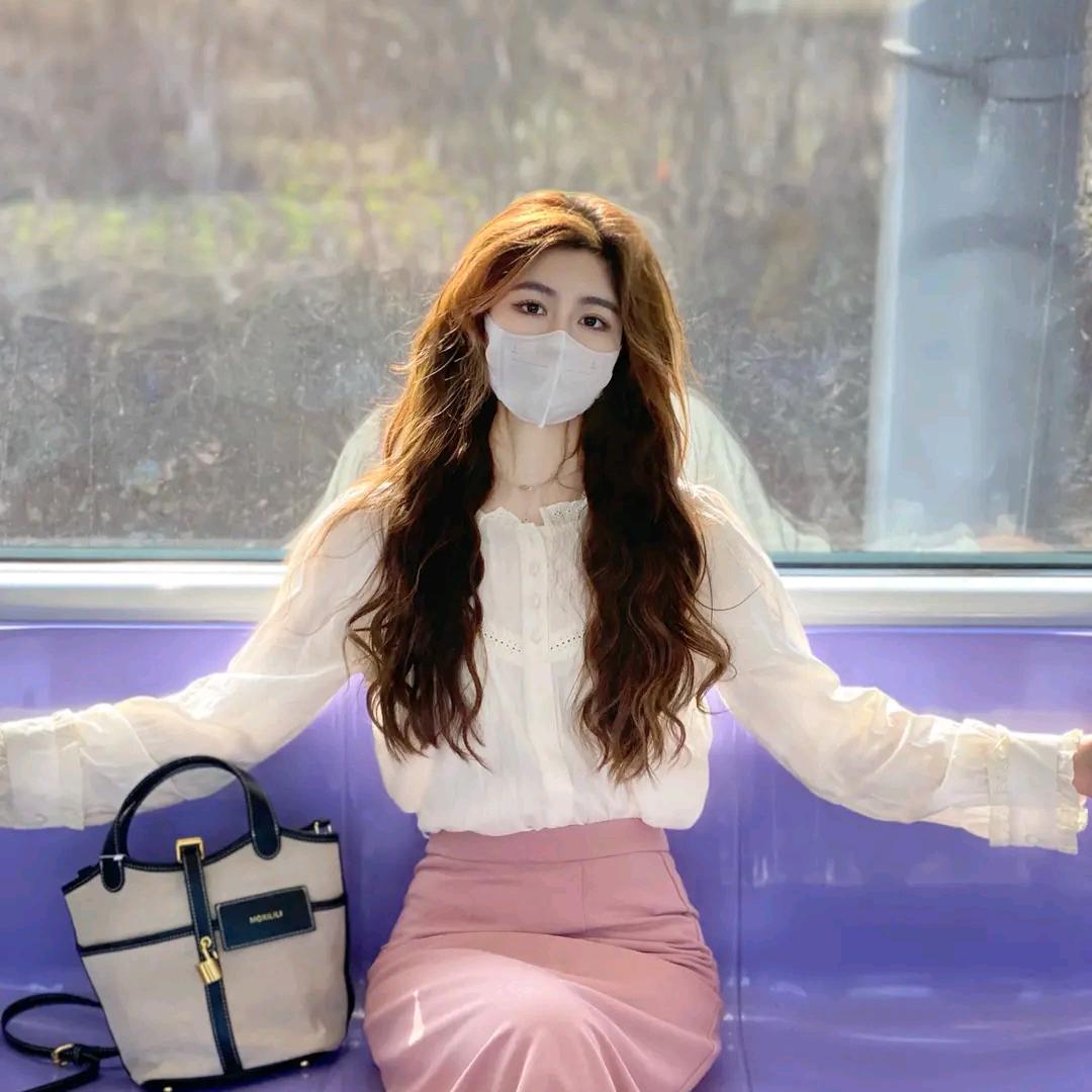 是祝祝老师呀～