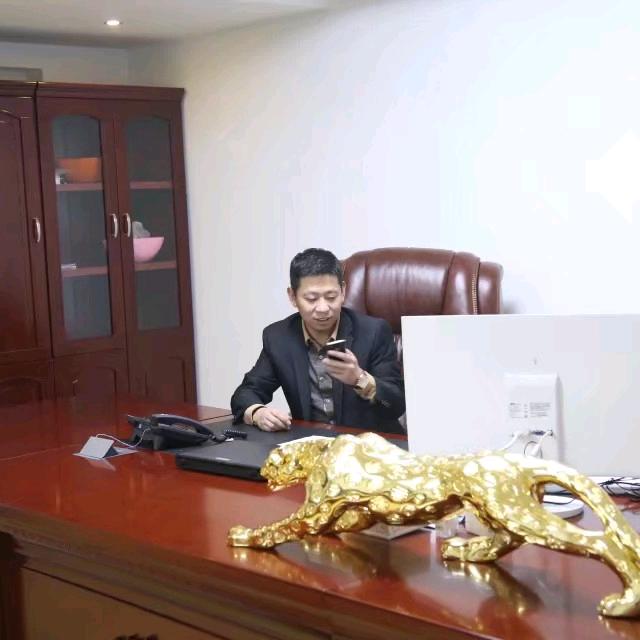 鹏伟摄影文化传媒