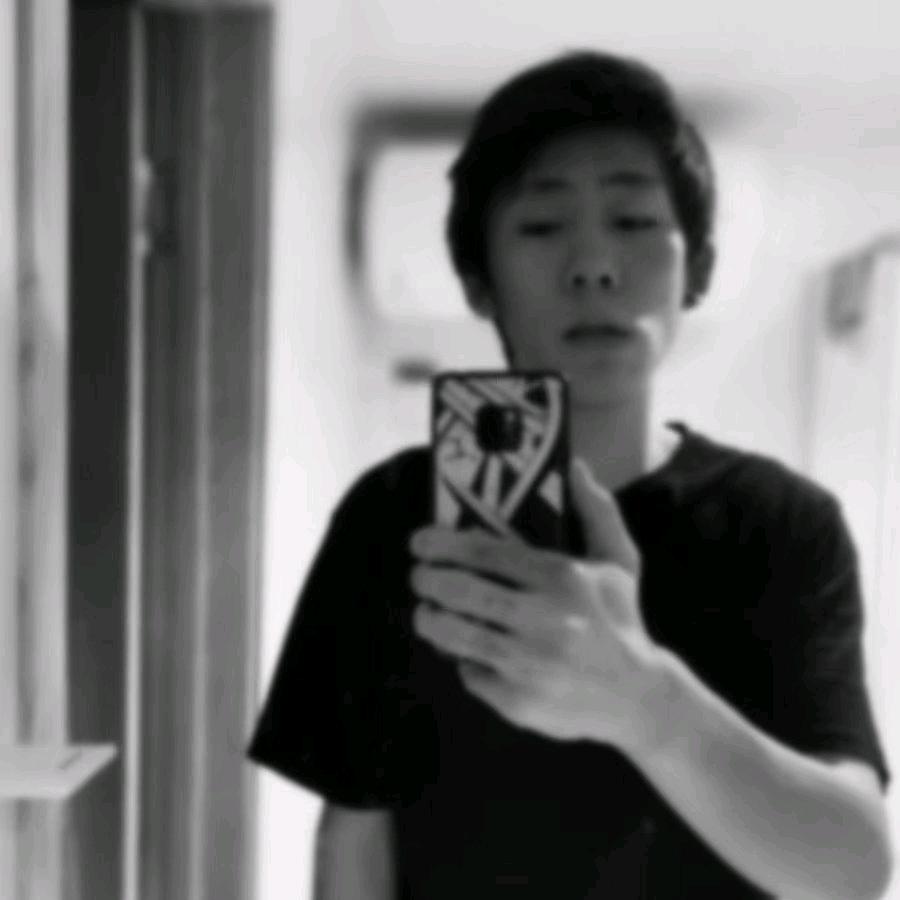 七月。