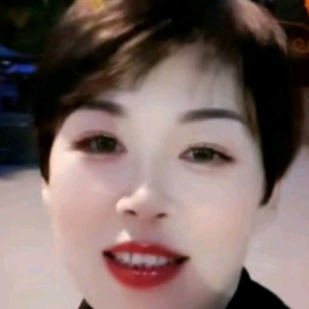 G淡然一笑