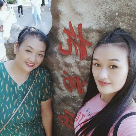 人生太短暂，快乐一秒