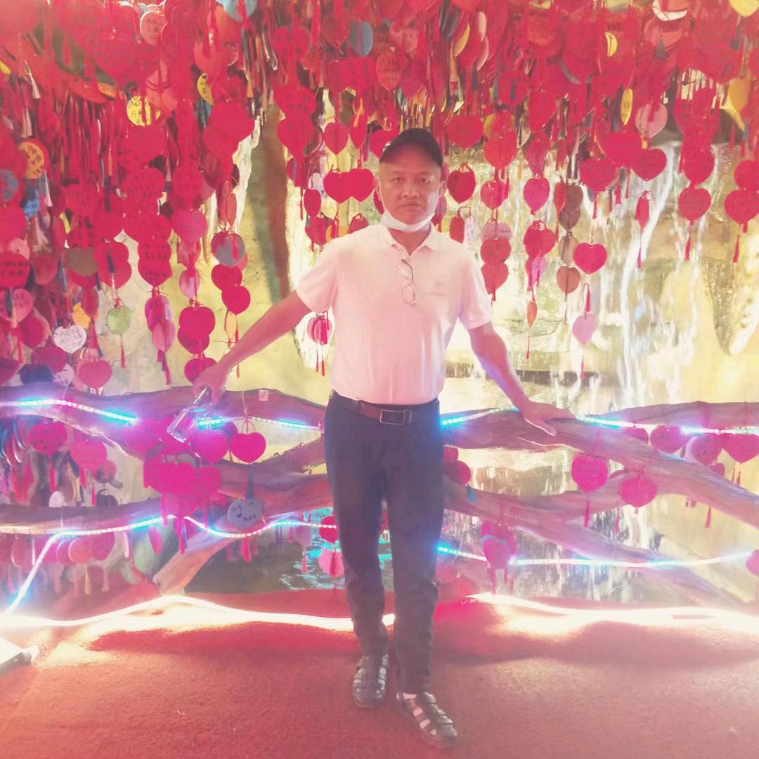 🎸🎤阿德🐍🌙