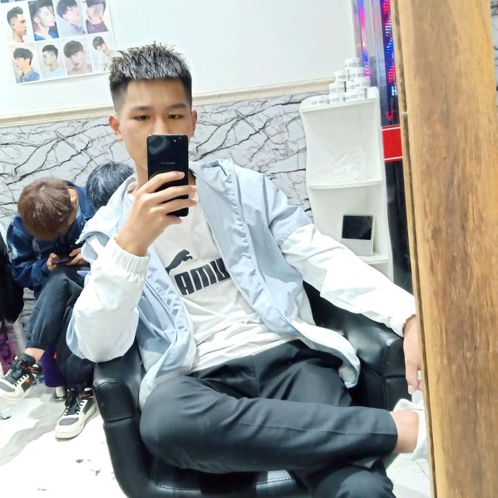小勇哎