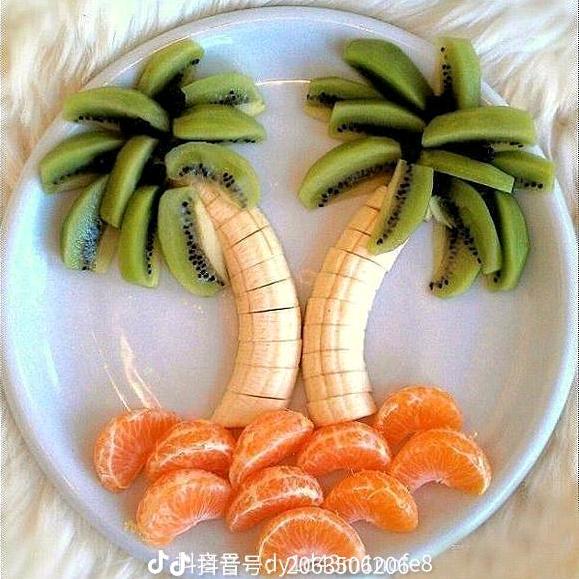 回牟一笑