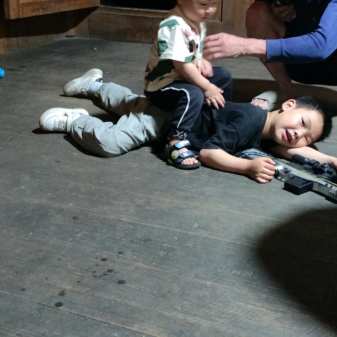 国福木业小陈