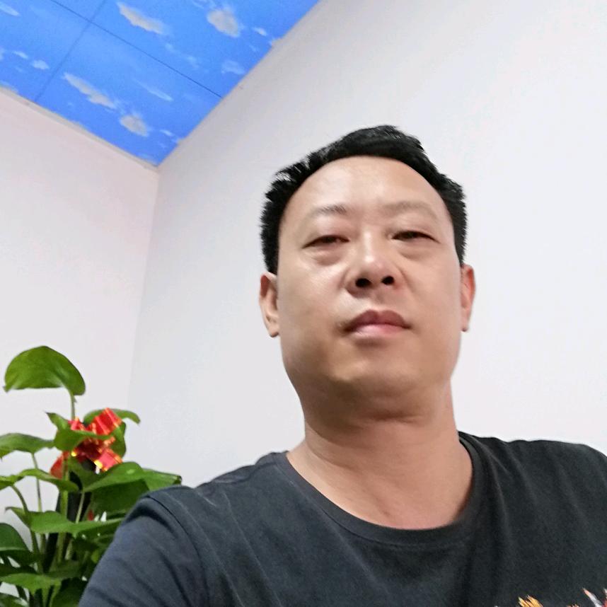 黄江万