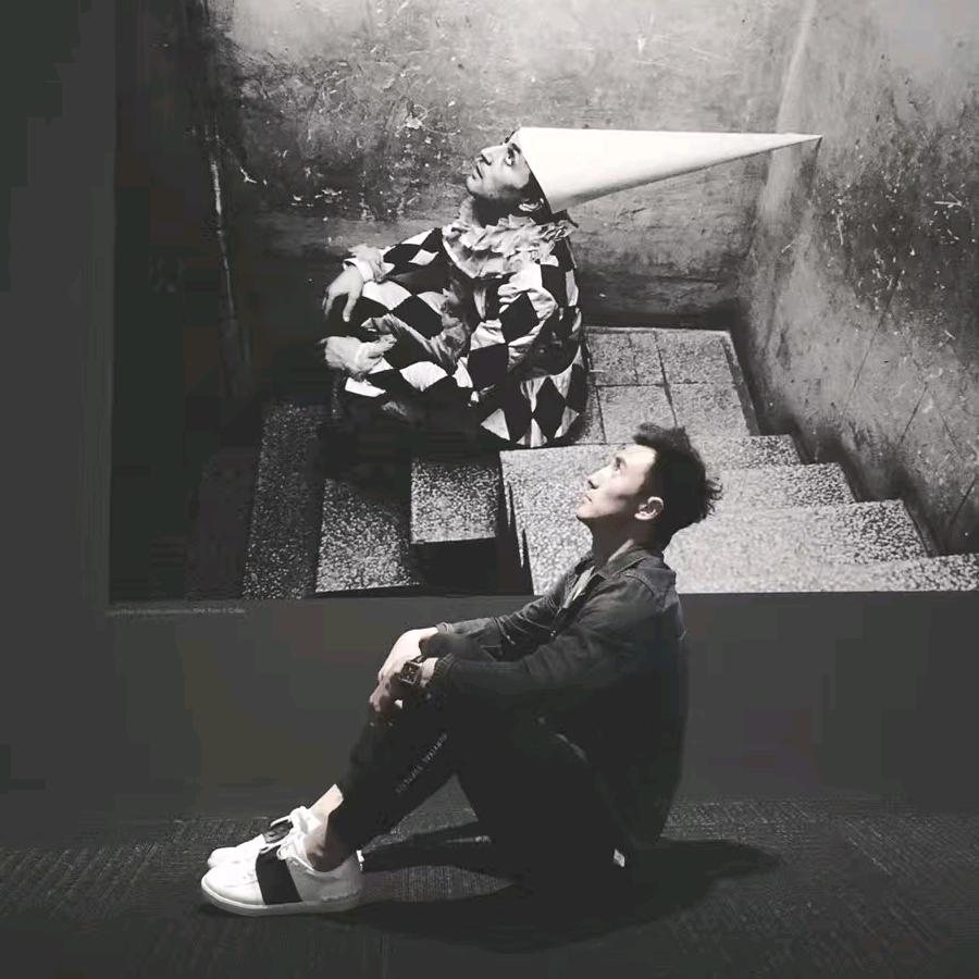 艺人张