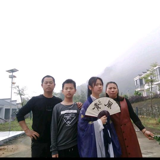 小杨专业吊沙拆墙钻孔