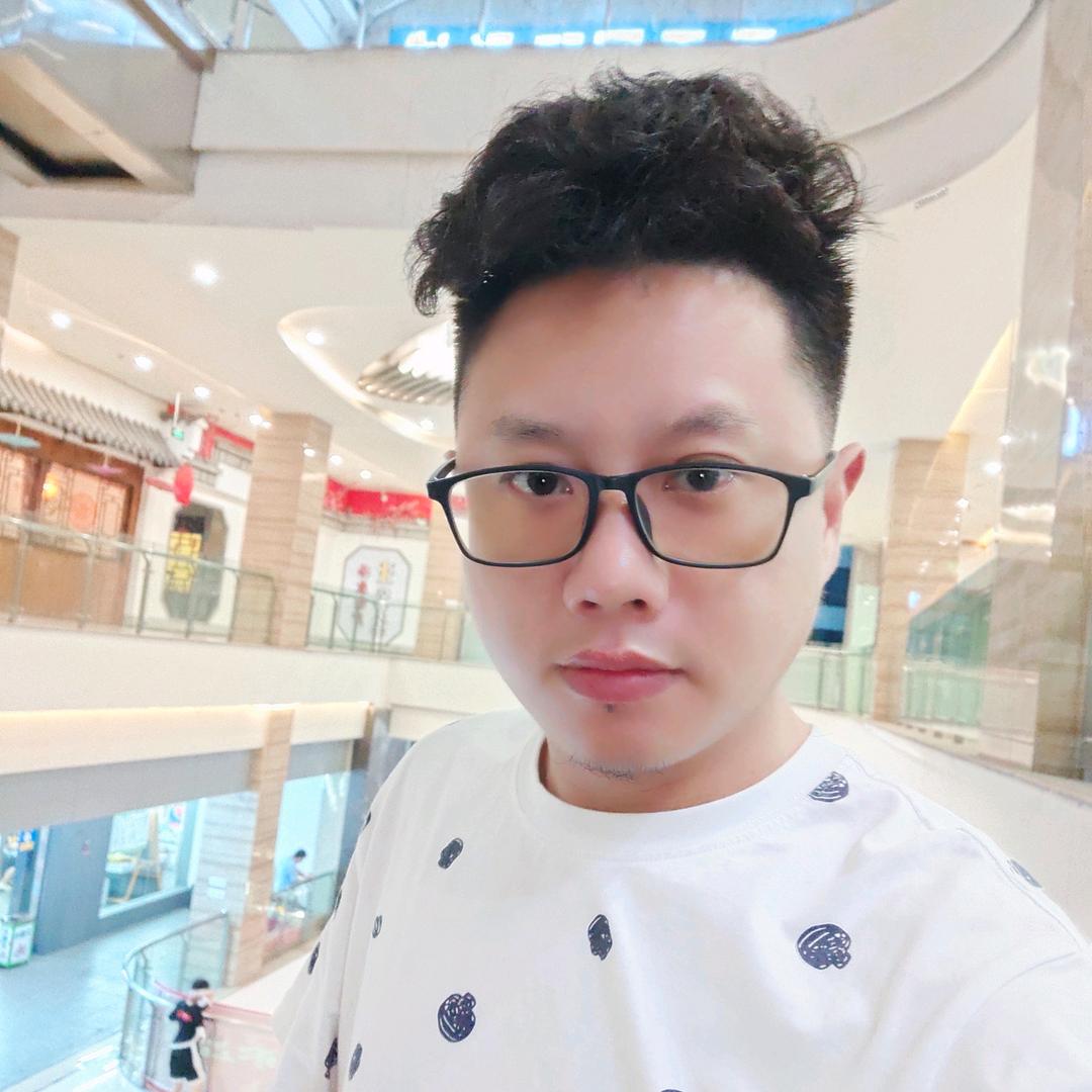 🍒🍒风一样的小吕子