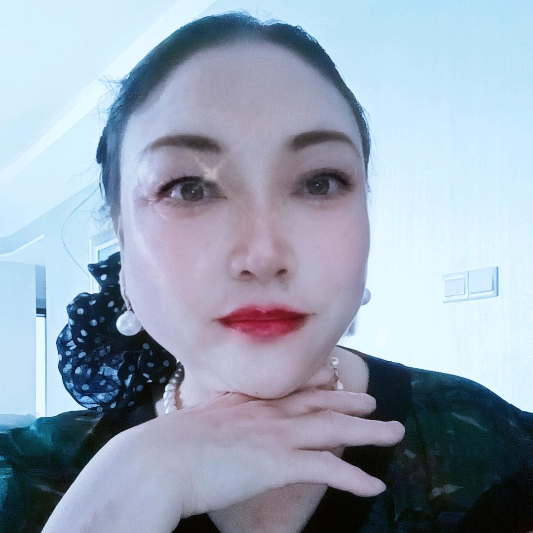 是梁大姐吖