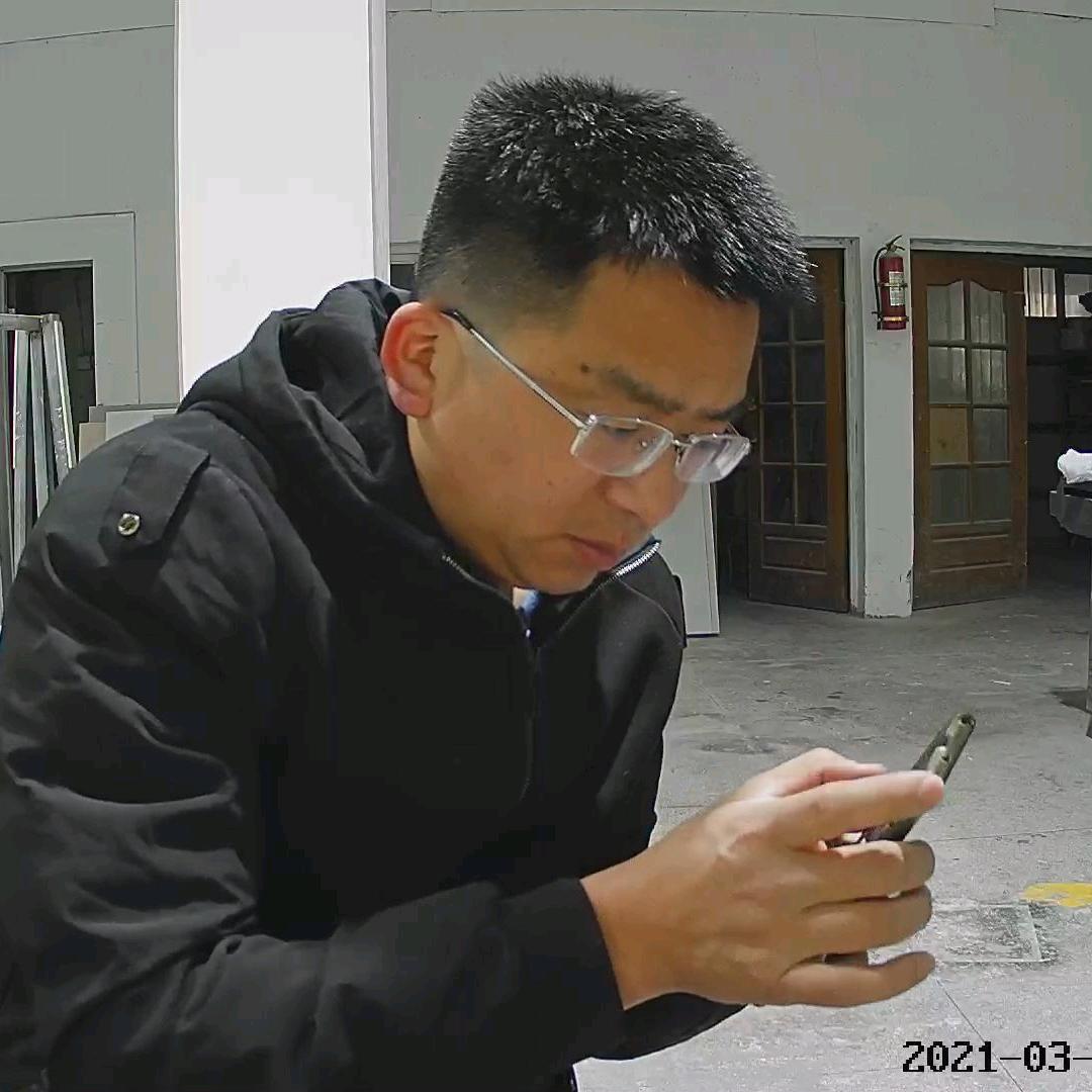 不嫩。