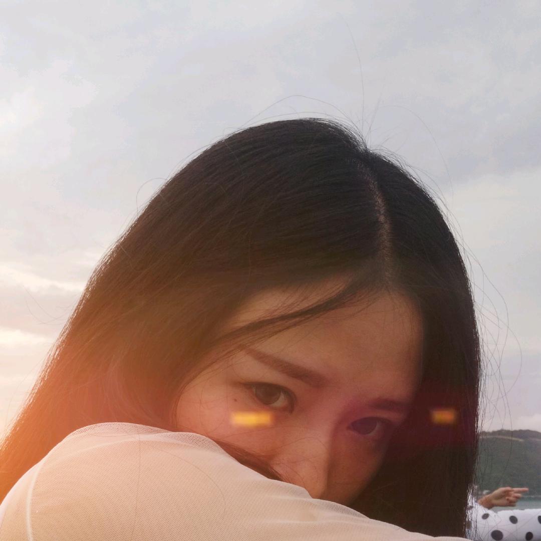 晚晚luna