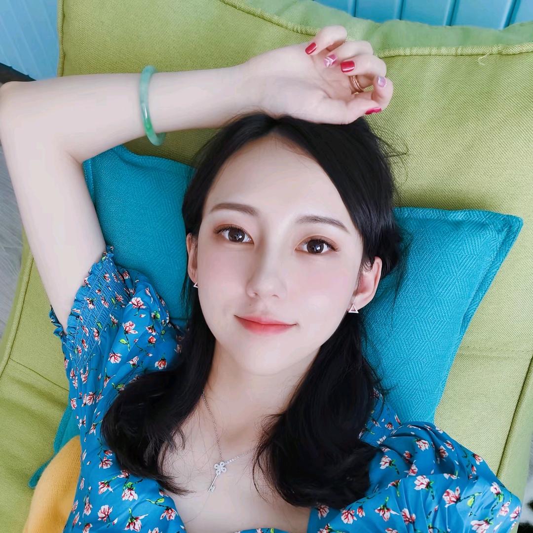 小咸同学