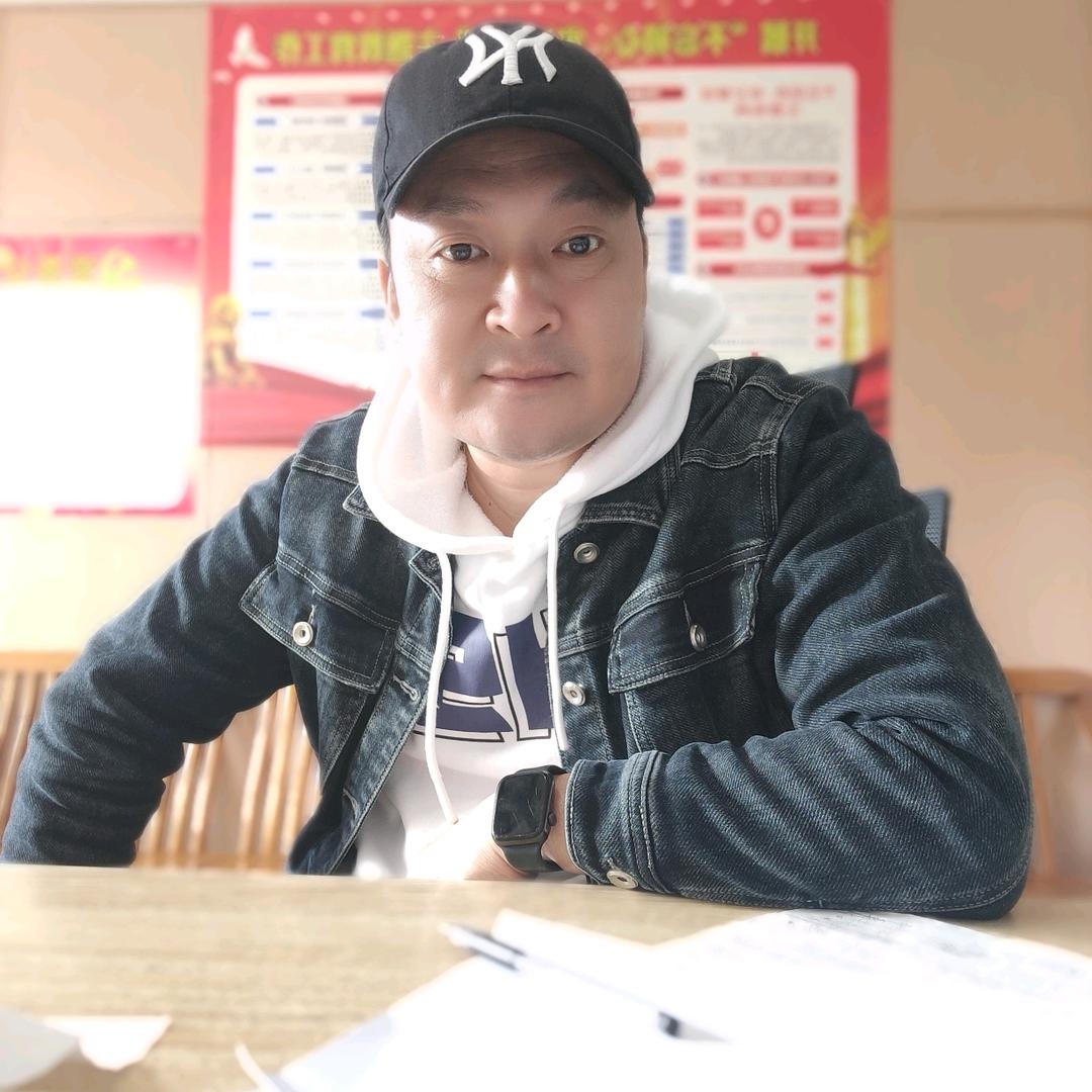 偉小寶