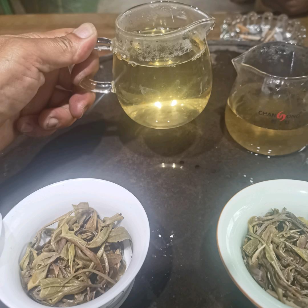 ←茶农＿一心为茶而生…
