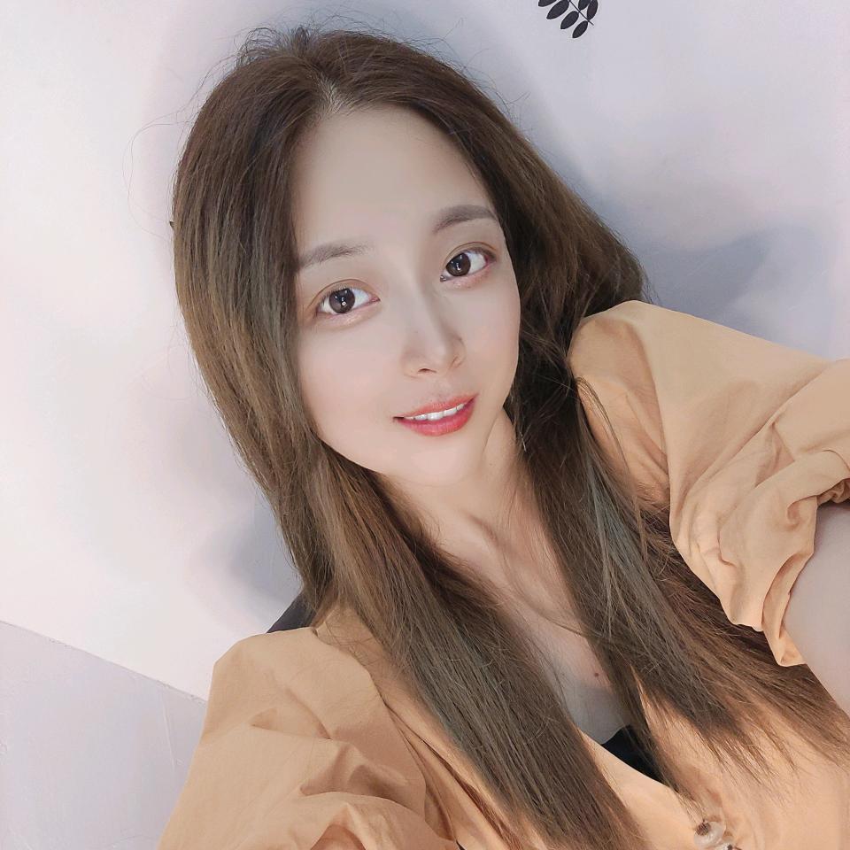 莹儿y