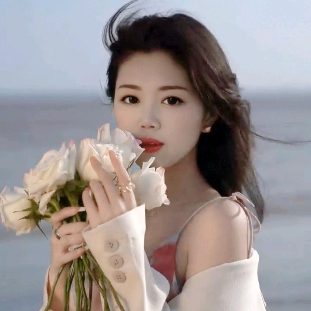 潘潘💕