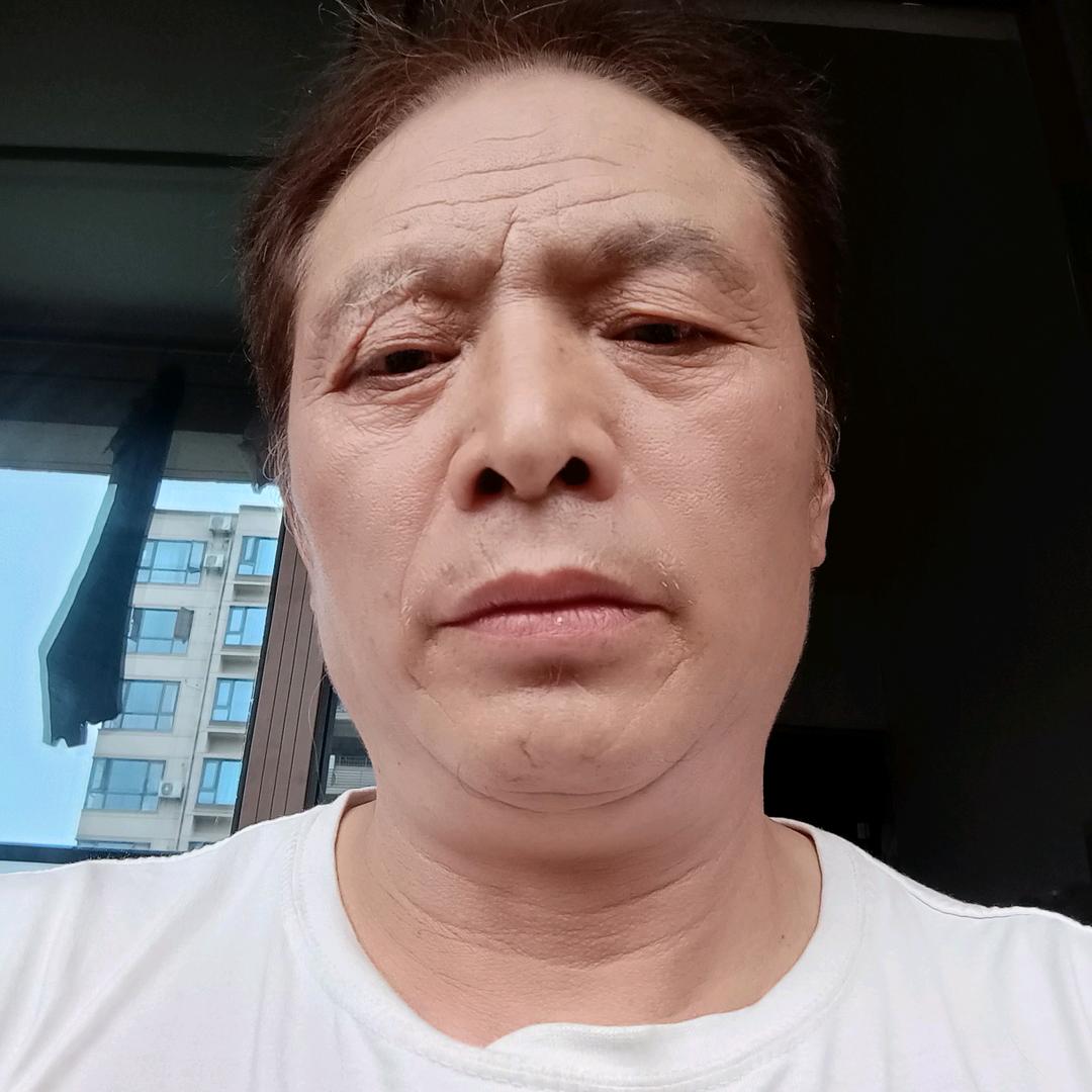 实测实量三方检测专业打磨剔凿细毛，爆模