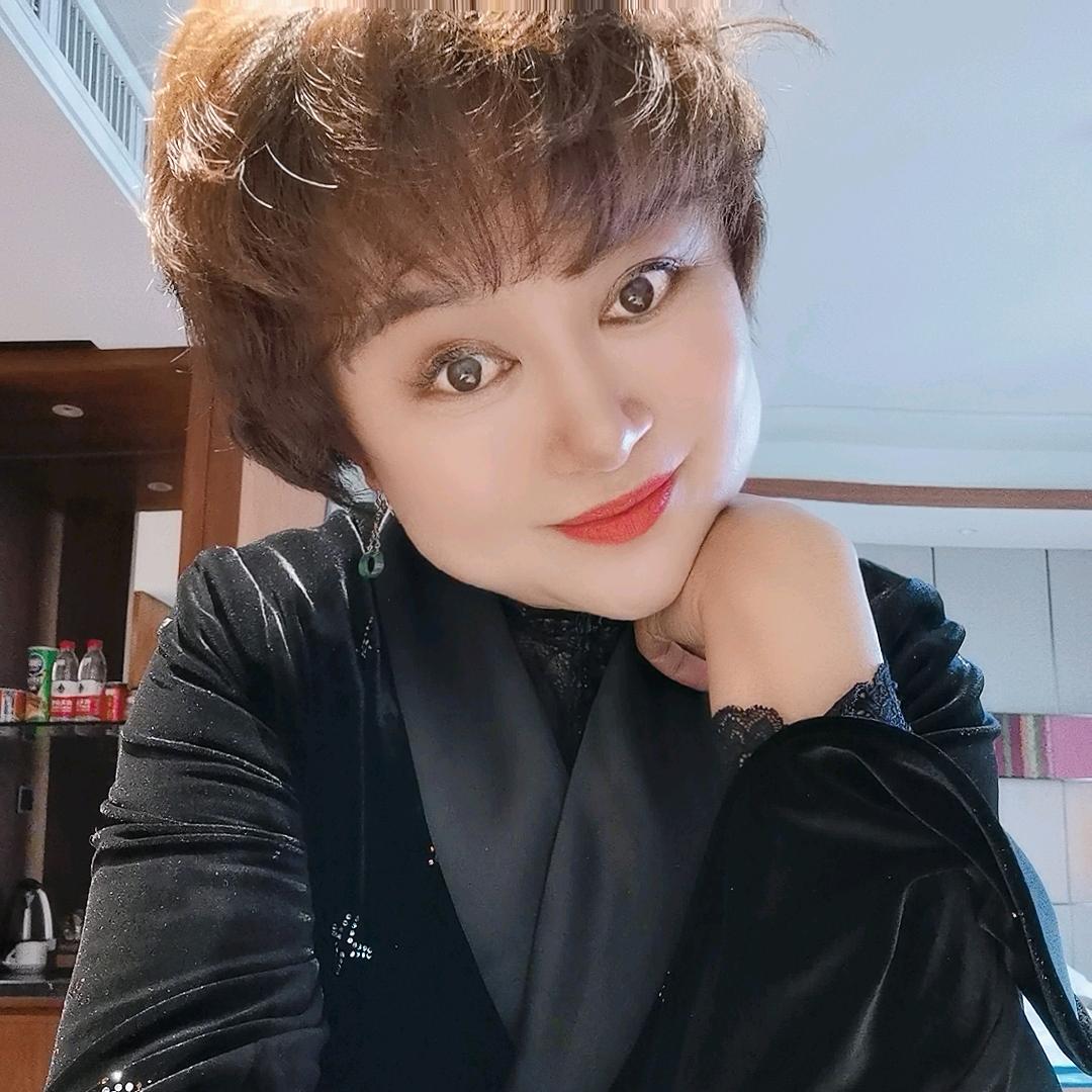 呈贡吾悦~朵以~