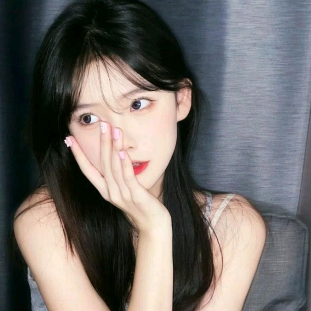 是丽丽吖