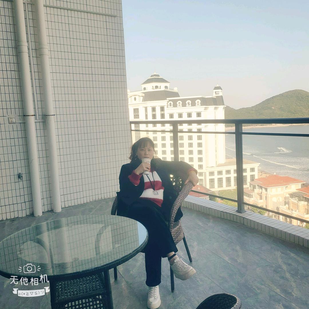 萍水相逢一切随缘