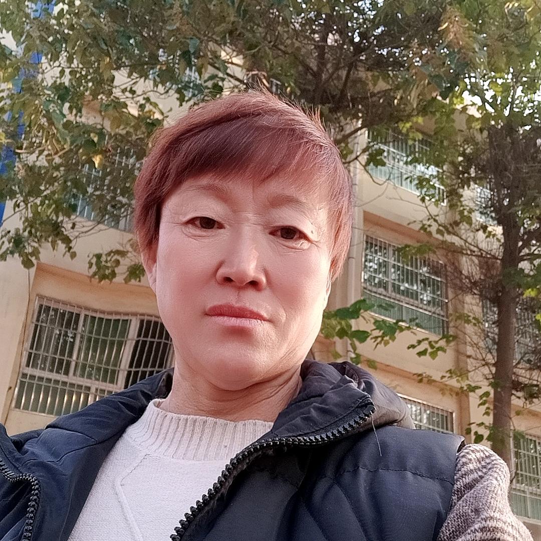 杨青青