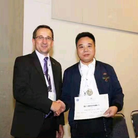 蜂眼哥(挑战一个月1000家益小舒门店)@抖音