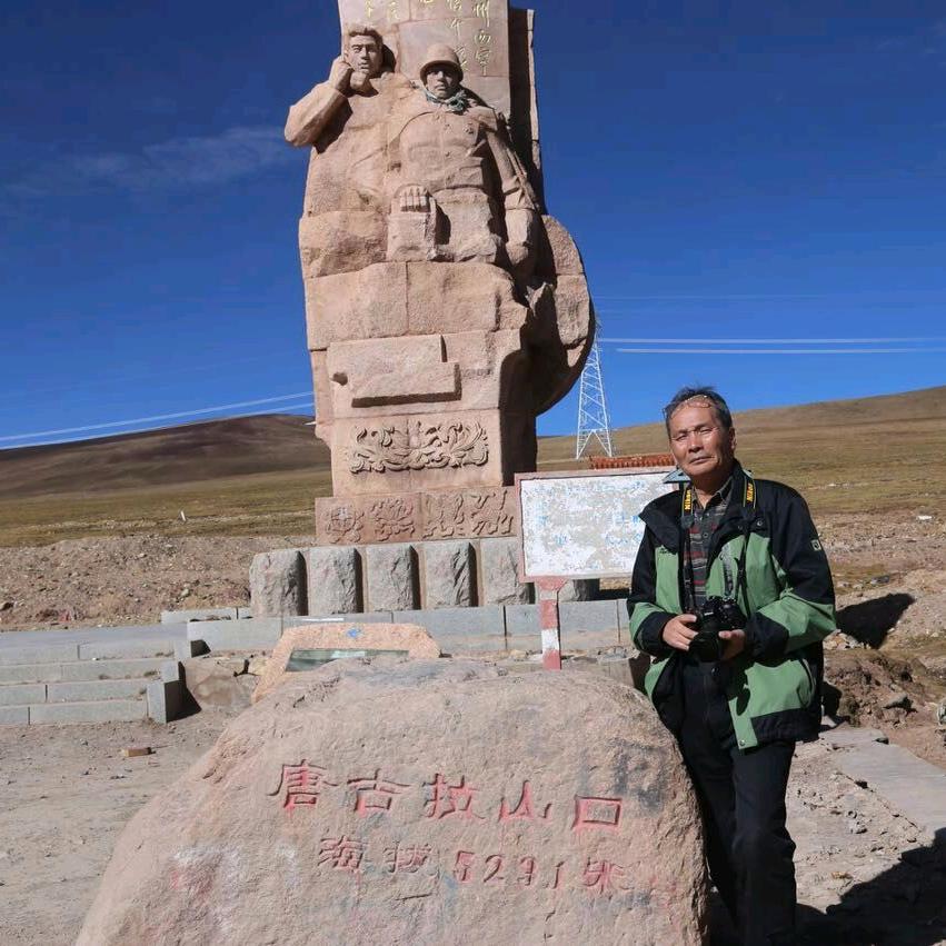 丁信