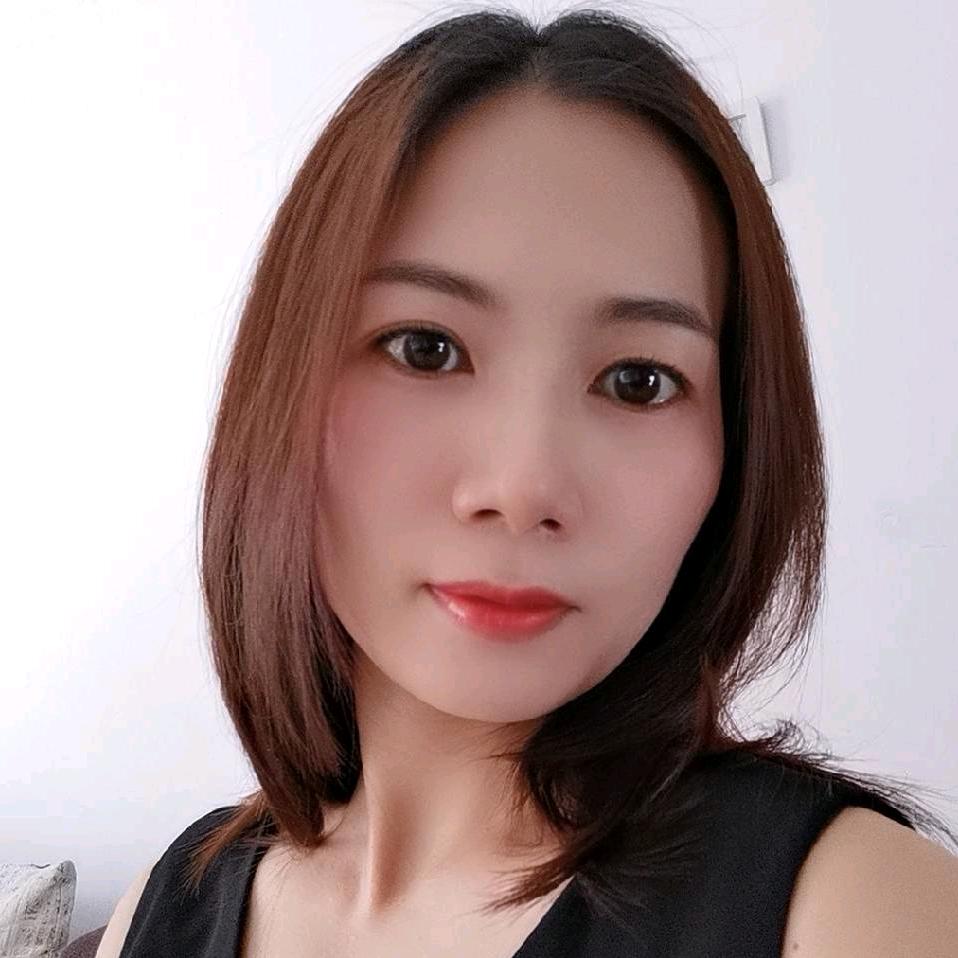 梅子吖