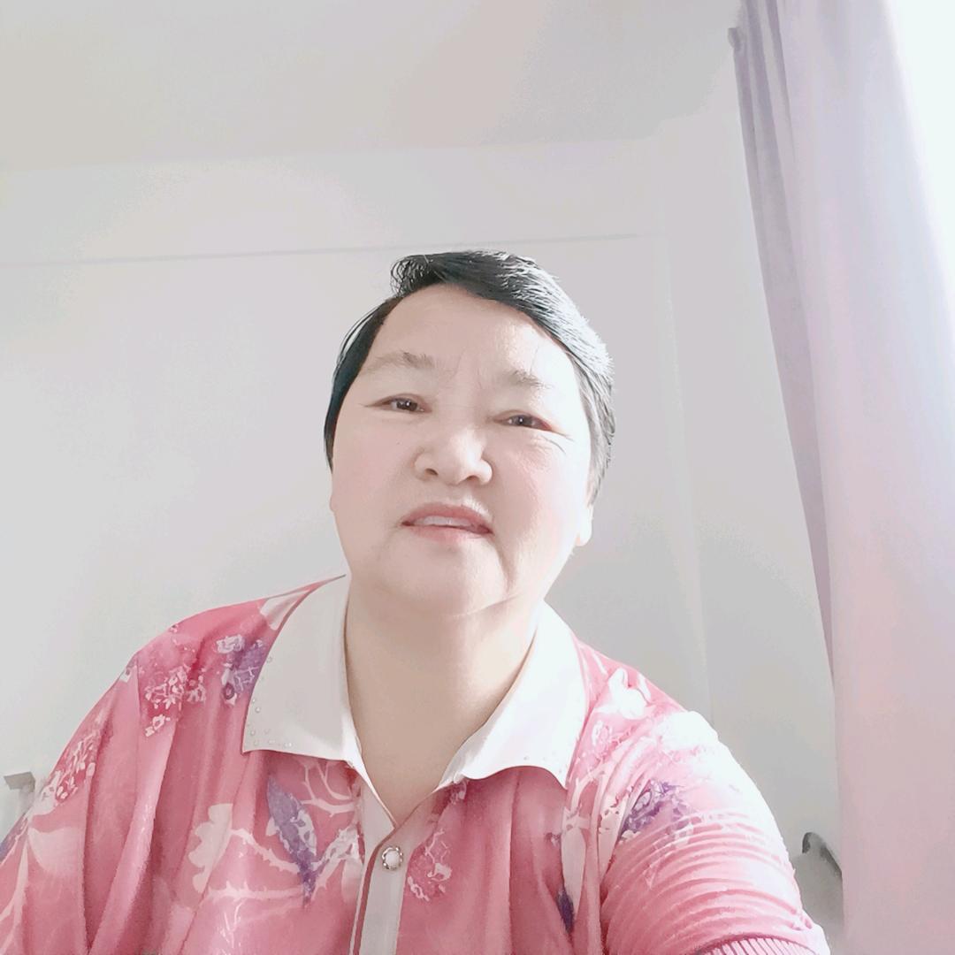 云南施姐（每晚19点07分开播