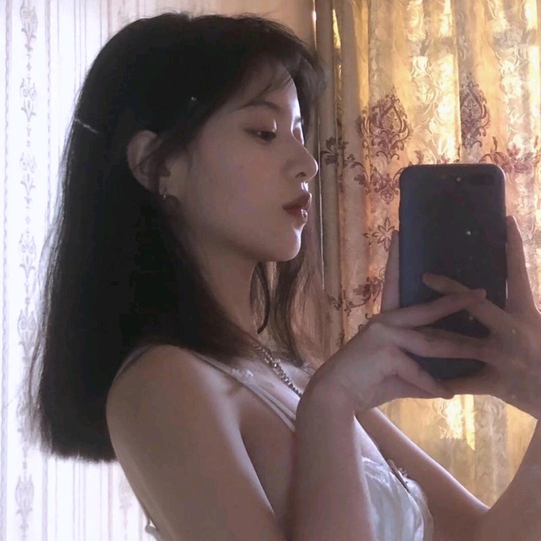 爱喝椰汁🥥