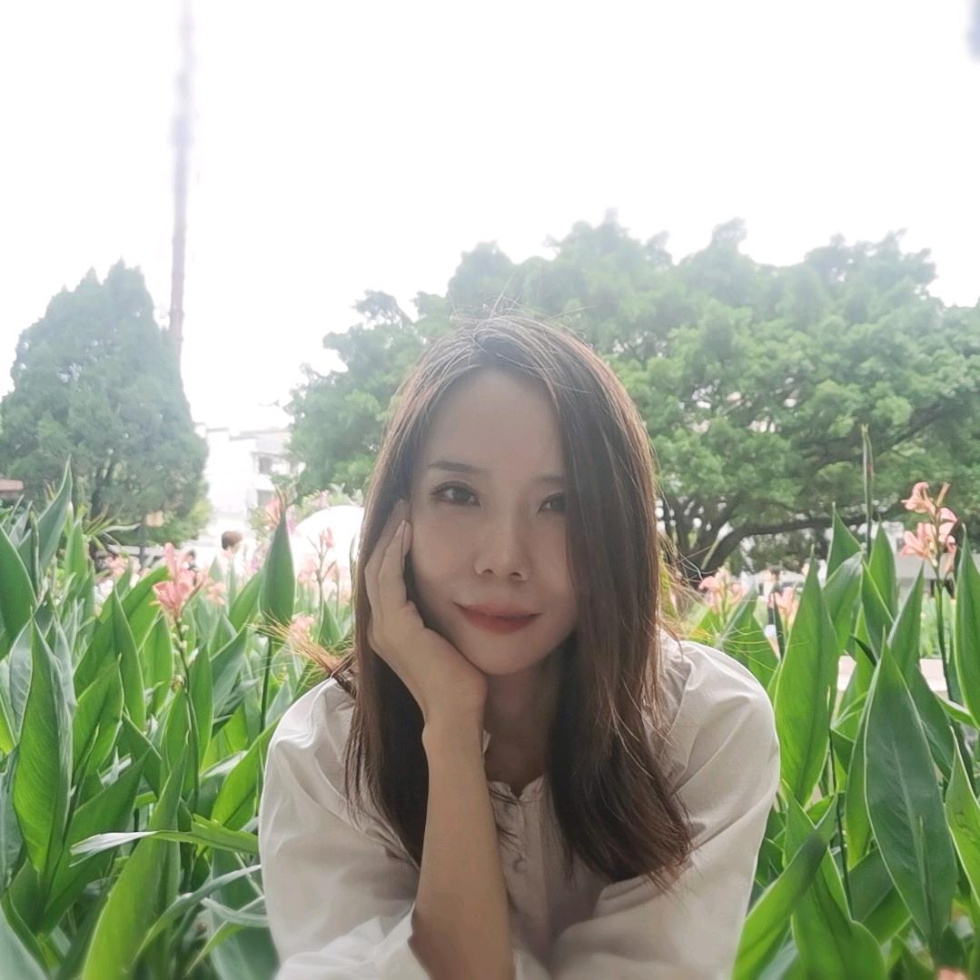 化妆师丁叮（可约妆）