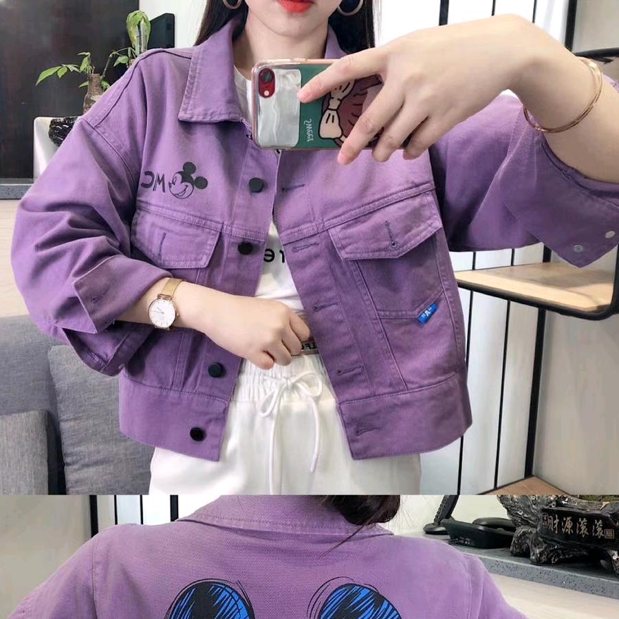 粤客隆超市二楼服装城