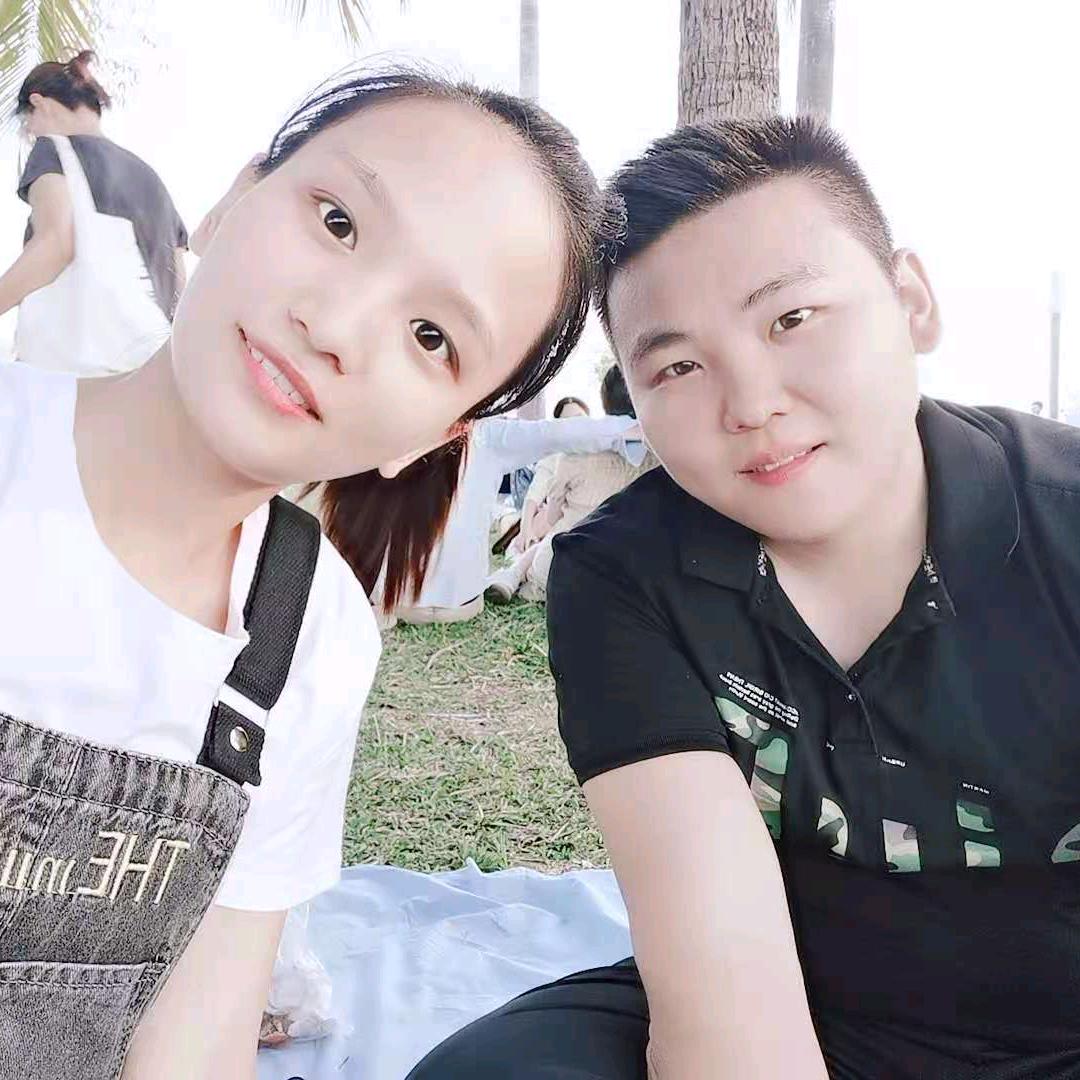爱做菜的小周