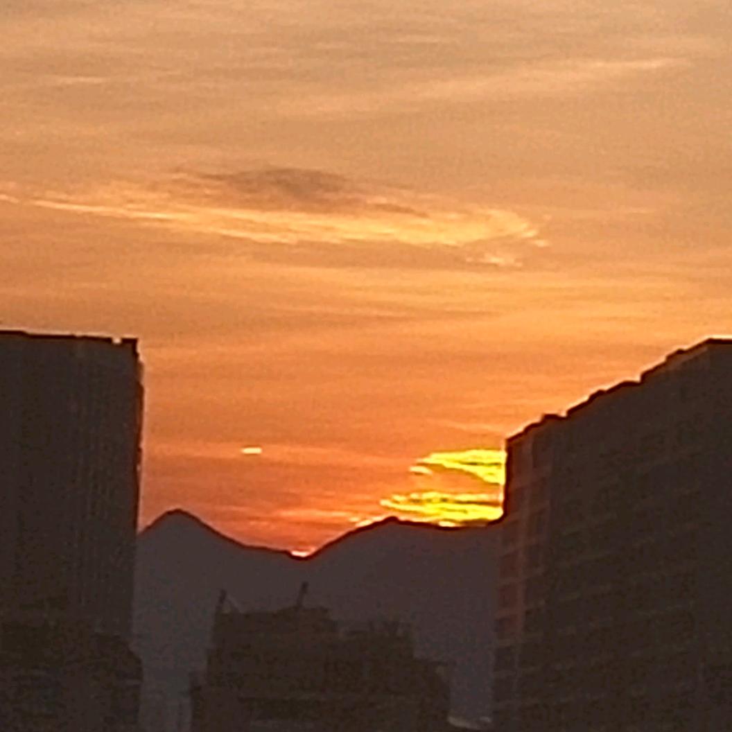 与吻文抢轩轩