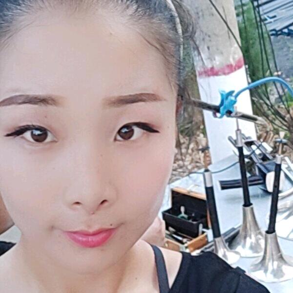 一家人艺术团队   敏