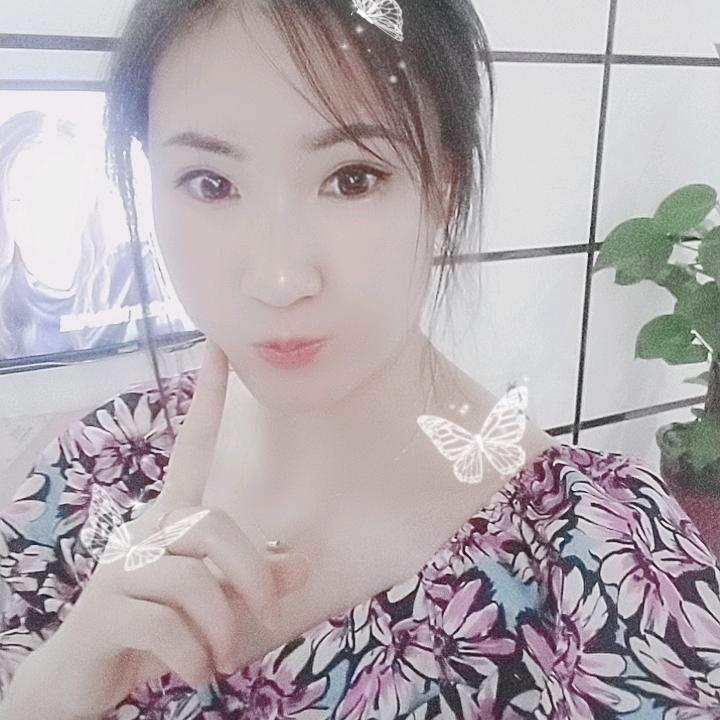 带刺的玫瑰🌹